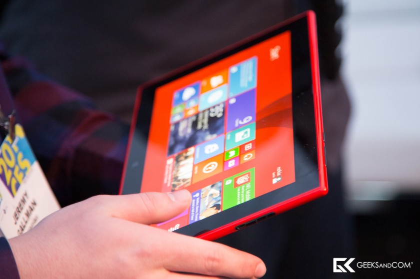 Nokia Lumia 2520 - CES 2014 - Geeks and Com