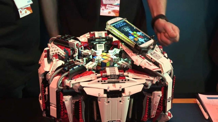Robot Lego Cubestormer 3 Rubik-s Cube Speed