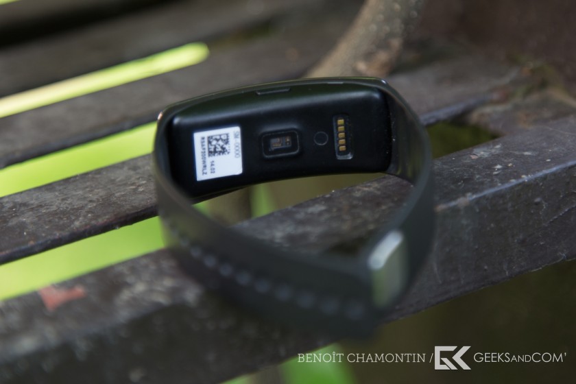 Samsung Gear Fit - Test Geeks and Com -10