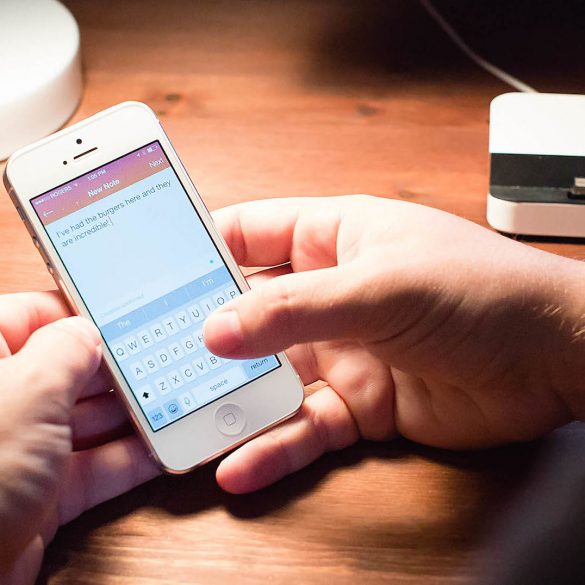 Knit - Messages privés geolocalisés