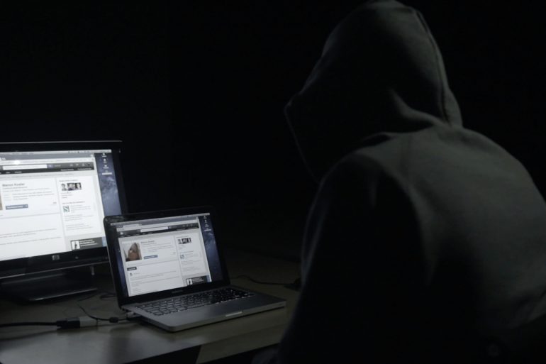 Stalker - Campagne LinkedIn - BBDO