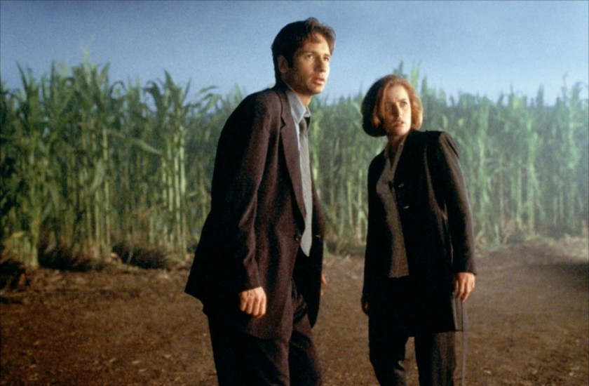 x-files - Aux frontieres du reel - David Duchovny (Murder) et Gillian Anderson (Scully)