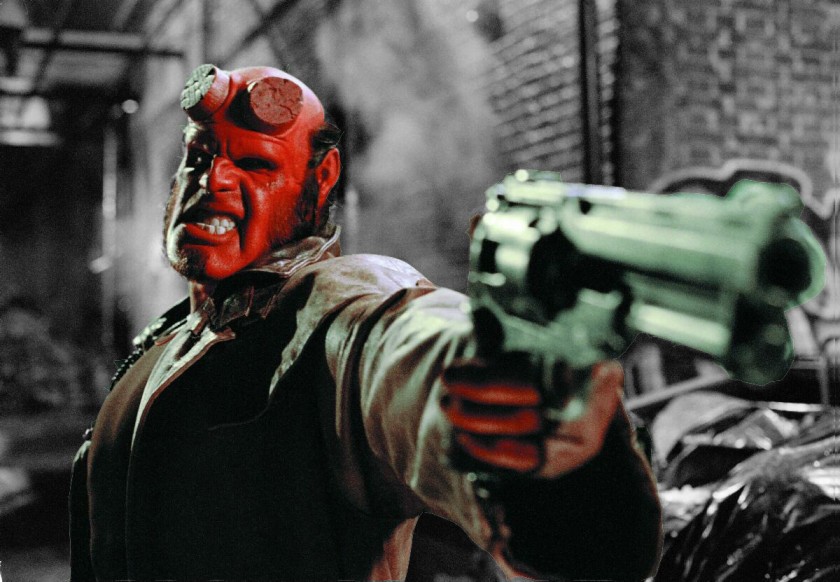 Hellboy Flingue