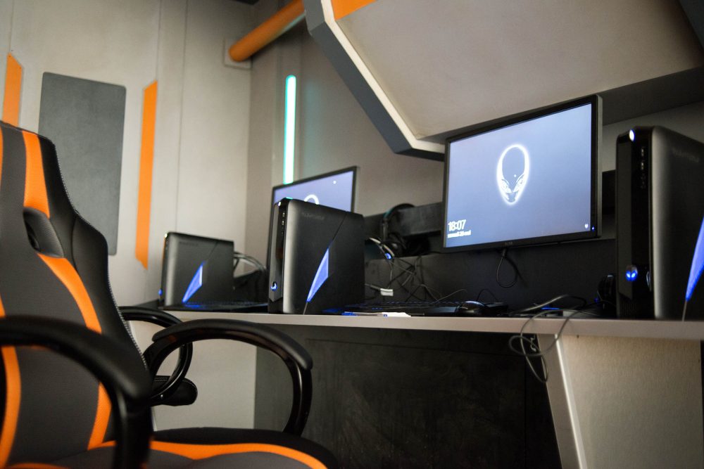 DBS_ARAMAKI_ALIENWARE