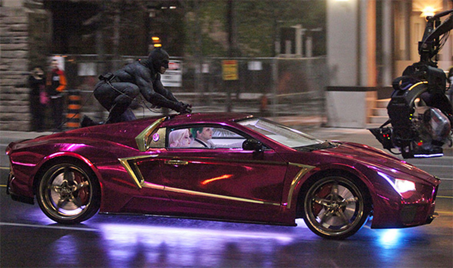 Dans le rôle de Batman/Bruce Wayne, Ben Affleck est apparu dans Batman V Superman: L'Aube de la Justice, Suicide Squad, et sera leader de la Justice League avant d'avoir son premier film solo.